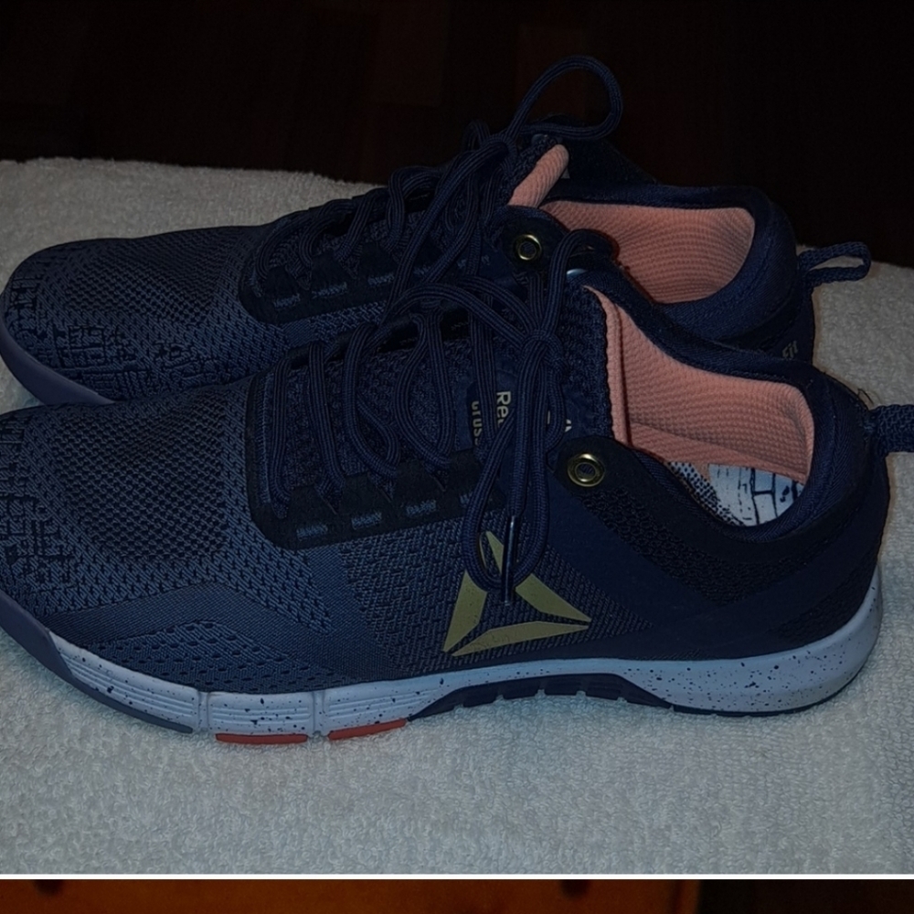 Reebok womens